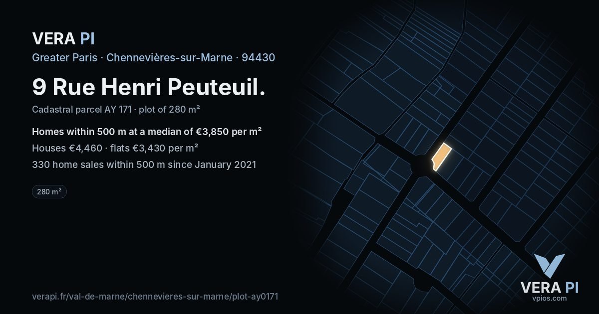 9 Rue Henri Peuteuil, Chennevières-sur-Marne at night – the plot lit, the parcels around coloured by the prices near them
