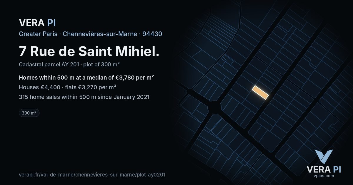 7 Rue de Saint Mihiel, Chennevières-sur-Marne at night – the plot lit, the parcels around coloured by the prices near them