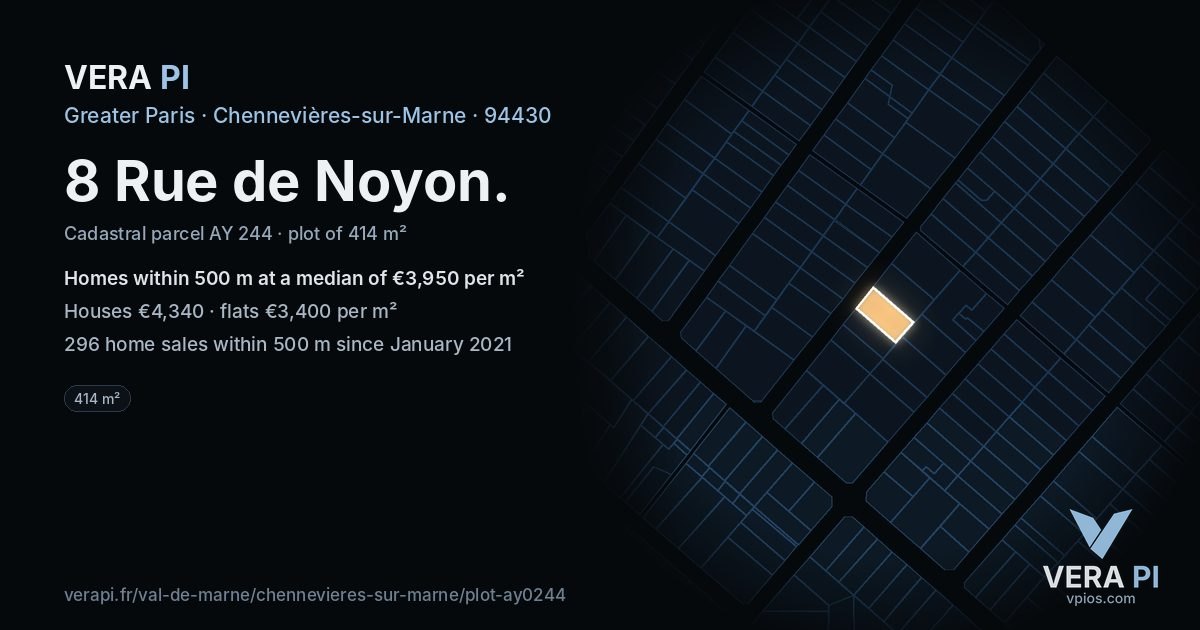 8 Rue de Noyon, Chennevières-sur-Marne at night – the plot lit, the parcels around coloured by the prices near them