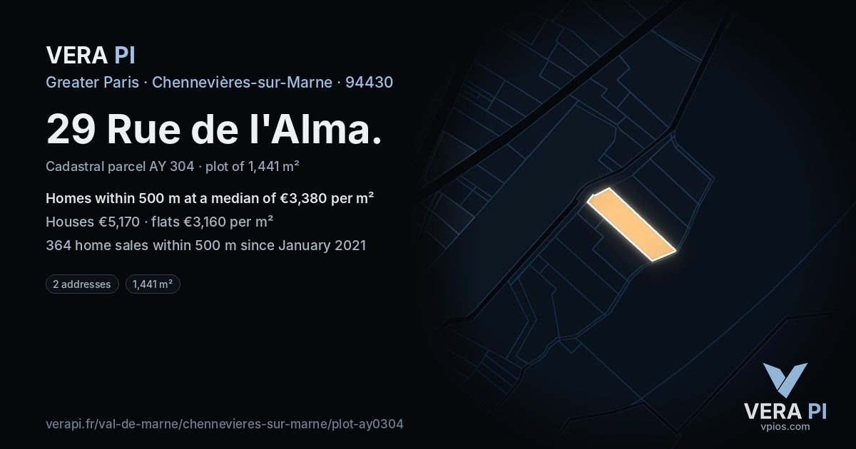 29 Rue de l'Alma, Chennevières-sur-Marne at night – the plot lit, the parcels around coloured by the prices near them