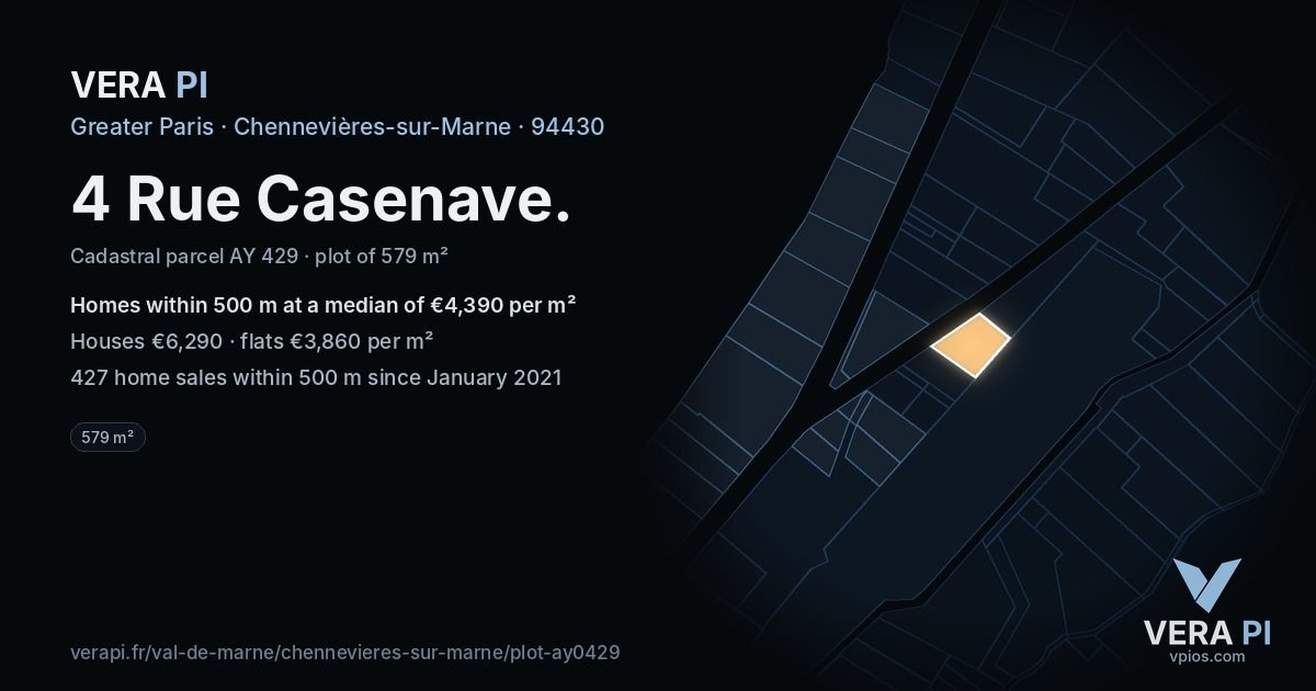4 Rue Casenave, Chennevières-sur-Marne at night – the plot lit, the parcels around coloured by the prices near them