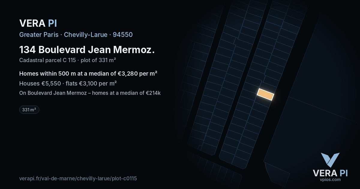 134 Boulevard Jean Mermoz, Chevilly-Larue at night – the plot lit, the parcels around coloured by the prices near them