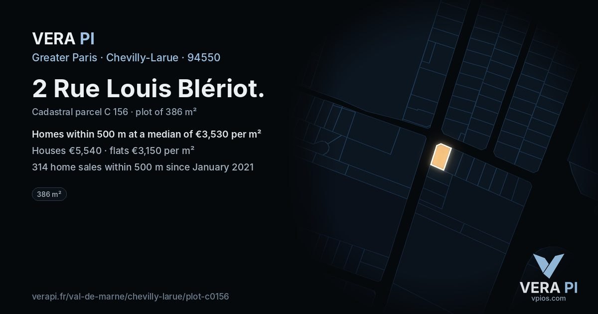 2 Rue Louis Blériot, Chevilly-Larue at night – the plot lit, the parcels around coloured by the prices near them