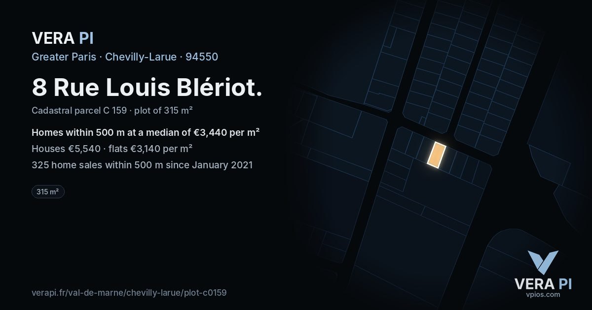 8 Rue Louis Blériot, Chevilly-Larue at night – the plot lit, the parcels around coloured by the prices near them
