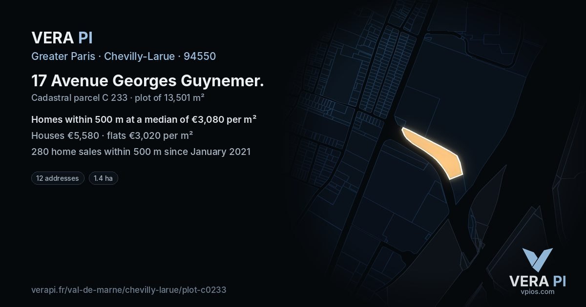 17 Avenue Georges Guynemer, Chevilly-Larue at night – the plot lit, the parcels around coloured by the prices near them