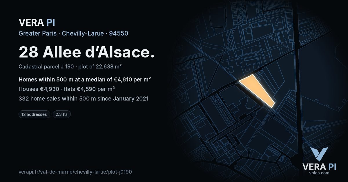 28 Allee d’Alsace, Chevilly-Larue at night – the plot lit, the parcels around coloured by the prices near them