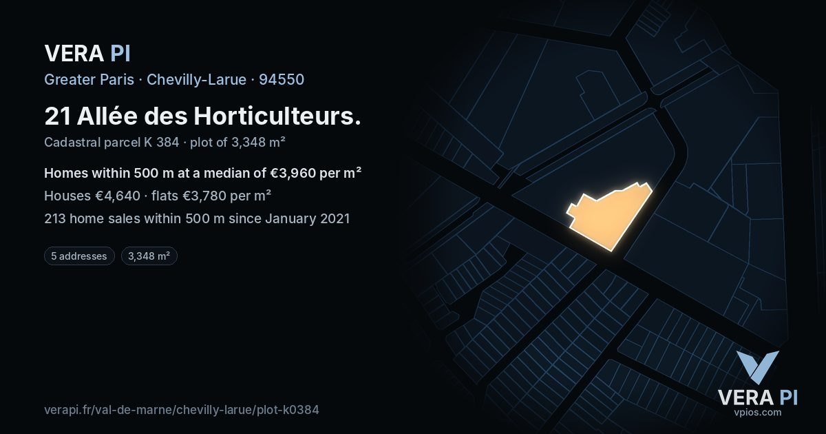21 Allée des Horticulteurs, Chevilly-Larue at night – the plot lit, the parcels around coloured by the prices near them