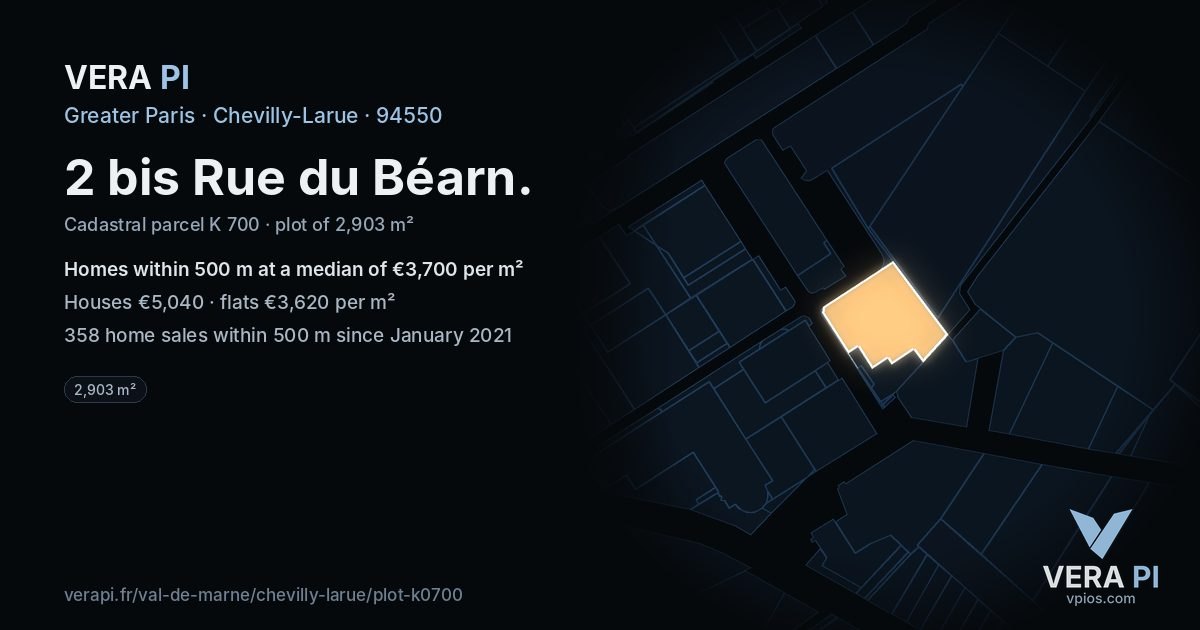 2 bis Rue du Béarn, Chevilly-Larue at night – the plot lit, the parcels around coloured by the prices near them