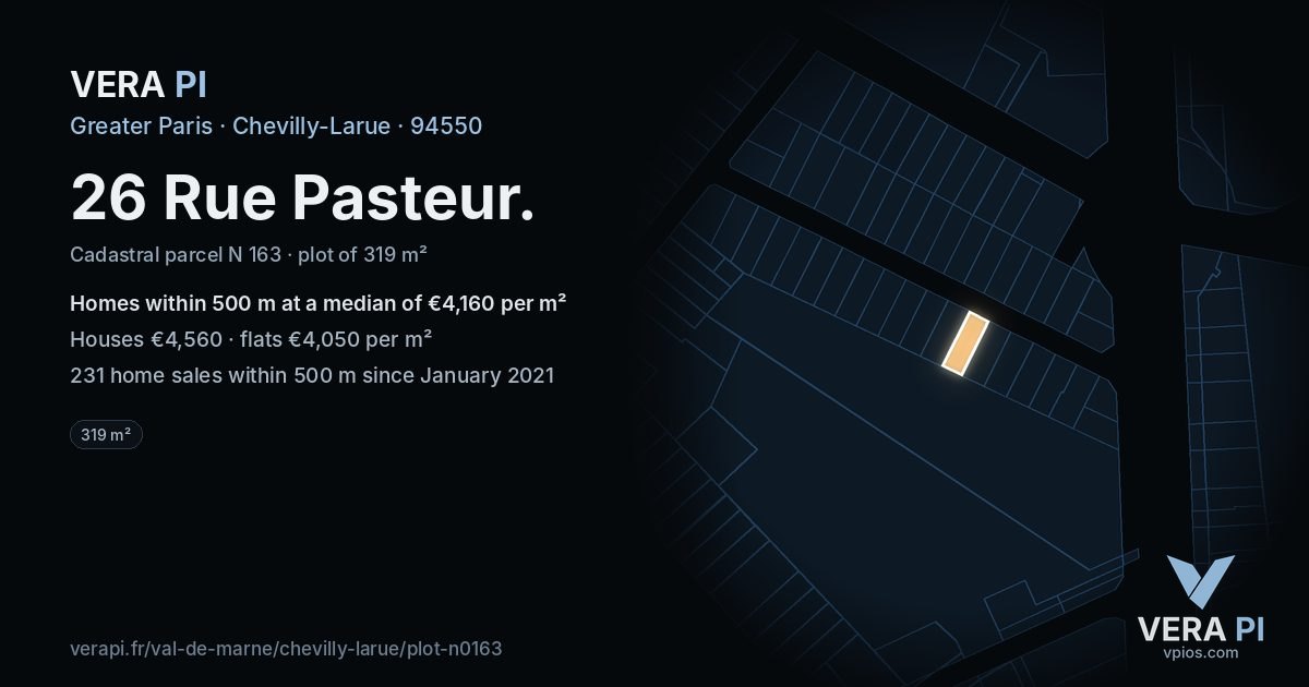 26 Rue Pasteur, Chevilly-Larue at night – the plot lit, the parcels around coloured by the prices near them