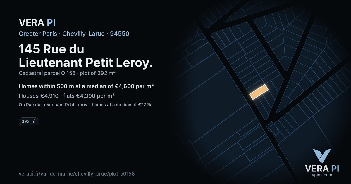 145 Rue du Lieutenant Petit Leroy, Chevilly-Larue at night – the plot lit, the parcels around coloured by the prices near them
