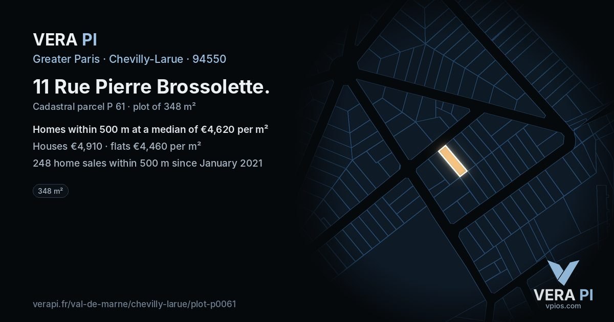 11 Rue Pierre Brossolette, Chevilly-Larue at night – the plot lit, the parcels around coloured by the prices near them