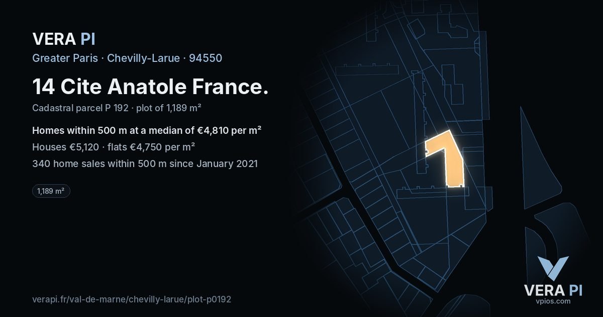 14 Cite Anatole France, Chevilly-Larue at night – the plot lit, the parcels around coloured by the prices near them