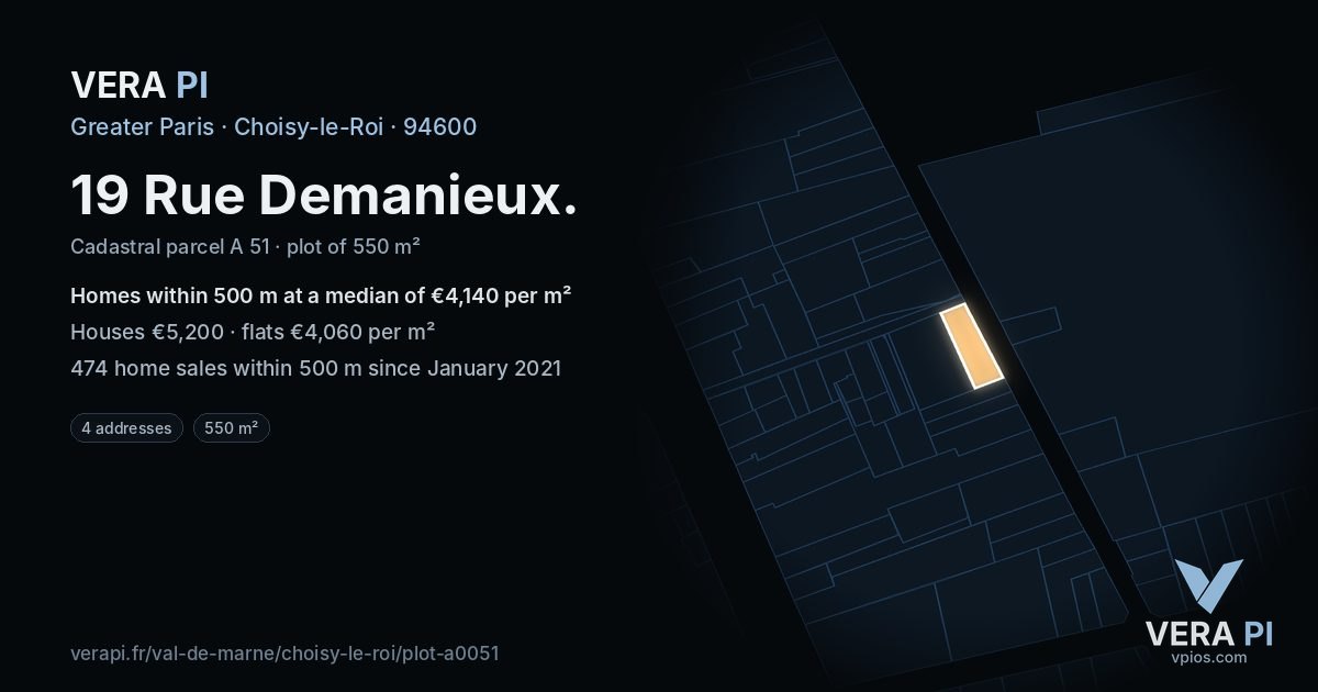 19 Rue Demanieux, Choisy-le-Roi at night – the plot lit, the parcels around coloured by the prices near them