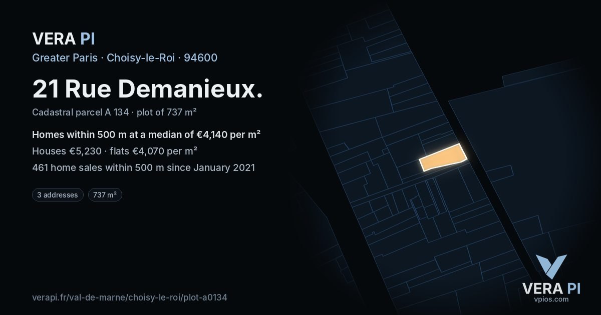 21 Rue Demanieux, Choisy-le-Roi at night – the plot lit, the parcels around coloured by the prices near them