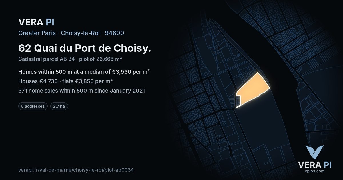 62 Quai du Port de Choisy, Choisy-le-Roi at night – the plot lit, the parcels around coloured by the prices near them