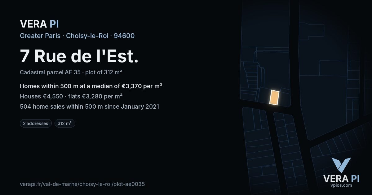 7 Rue de l'Est, Choisy-le-Roi at night – the plot lit, the parcels around coloured by the prices near them