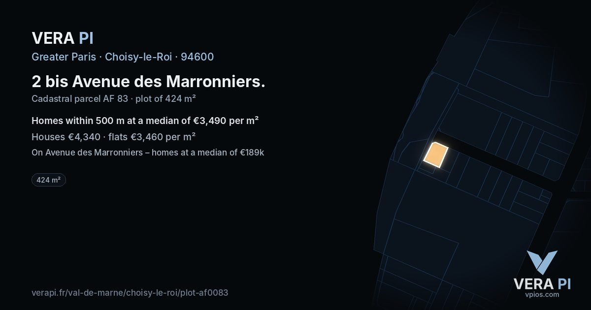 2 bis Avenue des Marronniers, Choisy-le-Roi at night – the plot lit, the parcels around coloured by the prices near them