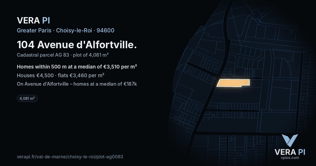104 Avenue d'Alfortville, Choisy-le-Roi at night – the plot lit, the parcels around coloured by the prices near them