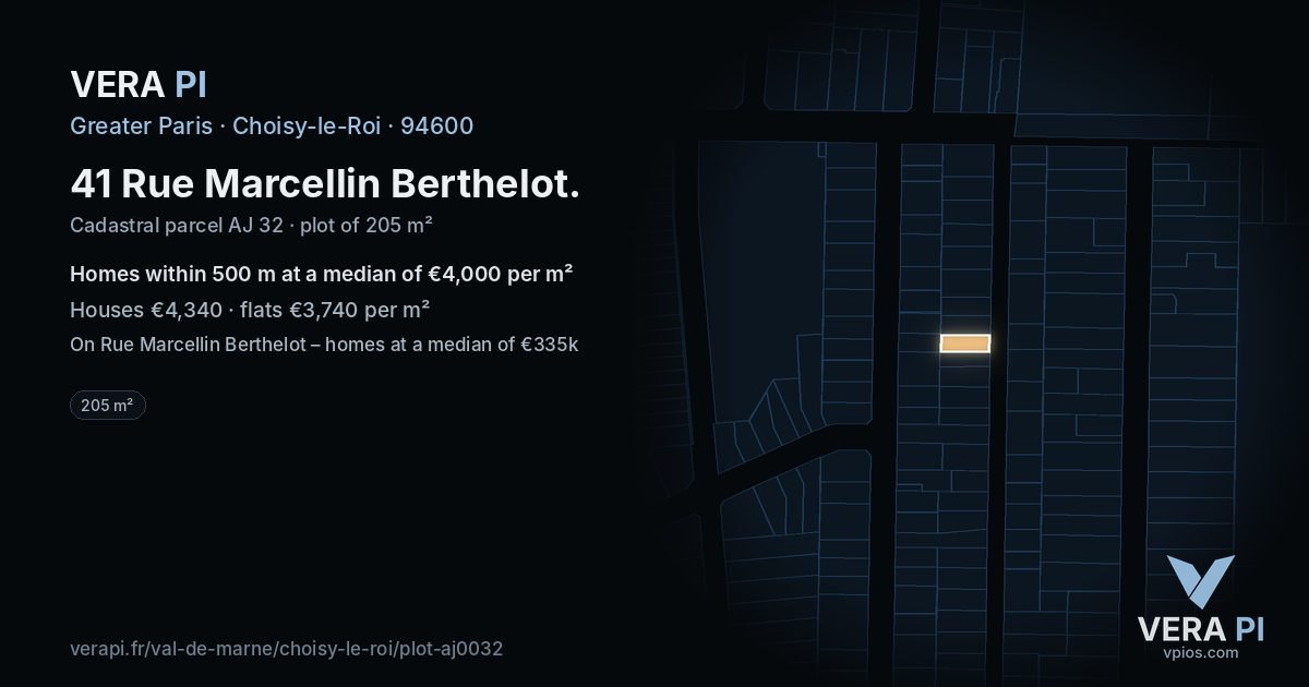 41 Rue Marcellin Berthelot, Choisy-le-Roi at night – the plot lit, the parcels around coloured by the prices near them