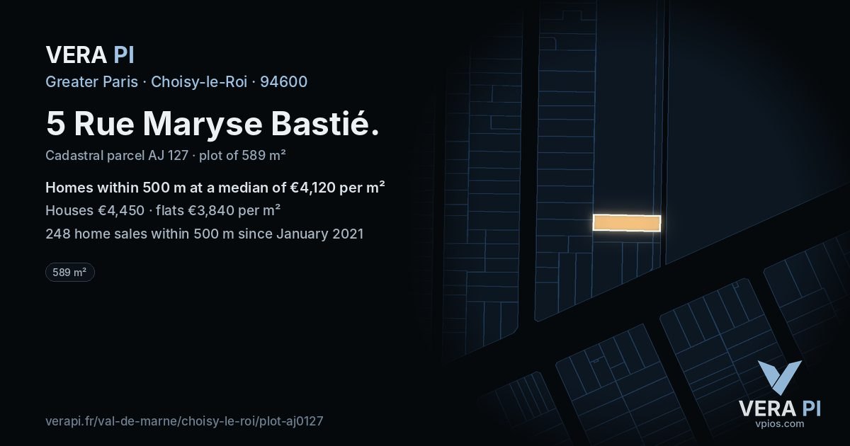 5 Rue Maryse Bastié, Choisy-le-Roi at night – the plot lit, the parcels around coloured by the prices near them