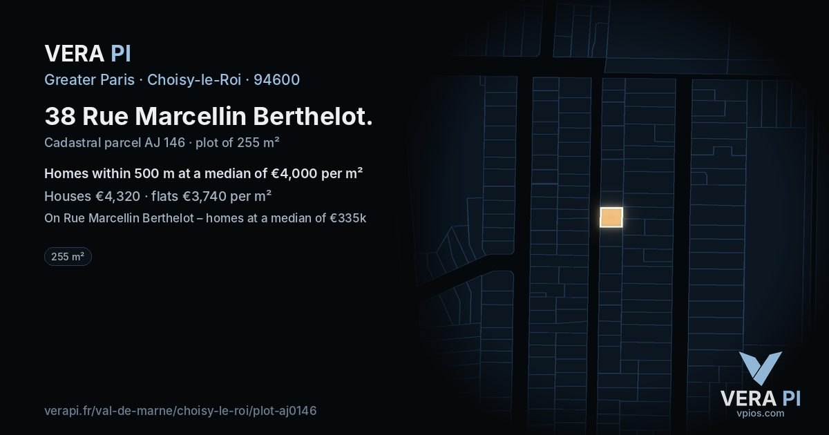 38 Rue Marcellin Berthelot, Choisy-le-Roi at night – the plot lit, the parcels around coloured by the prices near them
