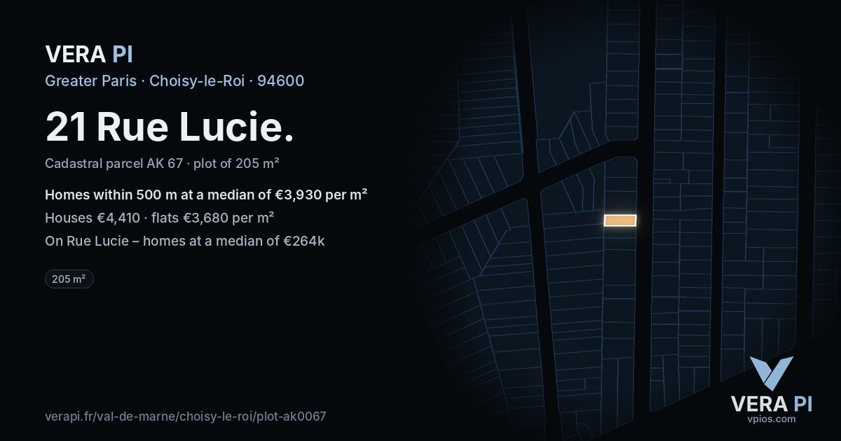 21 Rue Lucie, Choisy-le-Roi at night – the plot lit, the parcels around coloured by the prices near them
