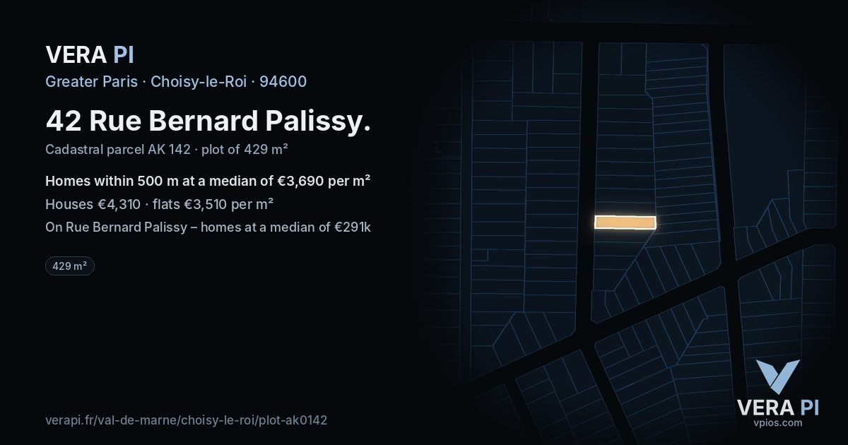 42 Rue Bernard Palissy, Choisy-le-Roi at night – the plot lit, the parcels around coloured by the prices near them