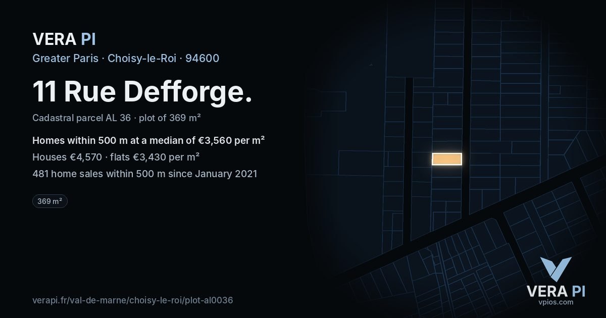 11 Rue Defforge, Choisy-le-Roi at night – the plot lit, the parcels around coloured by the prices near them