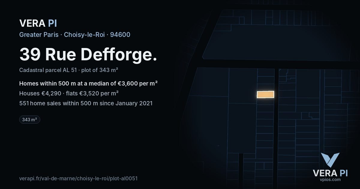 39 Rue Defforge, Choisy-le-Roi at night – the plot lit, the parcels around coloured by the prices near them