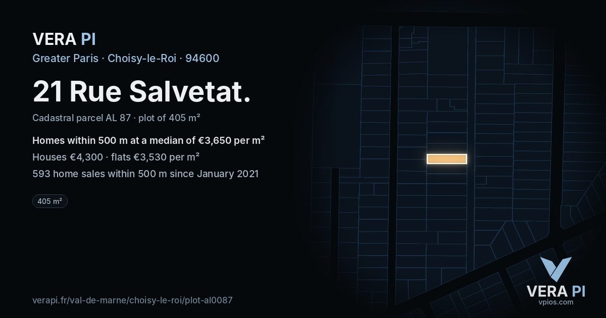 21 Rue Salvetat, Choisy-le-Roi at night – the plot lit, the parcels around coloured by the prices near them
