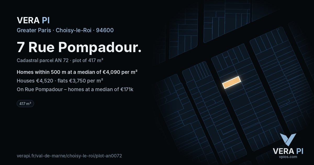 7 Rue Pompadour, Choisy-le-Roi at night – the plot lit, the parcels around coloured by the prices near them
