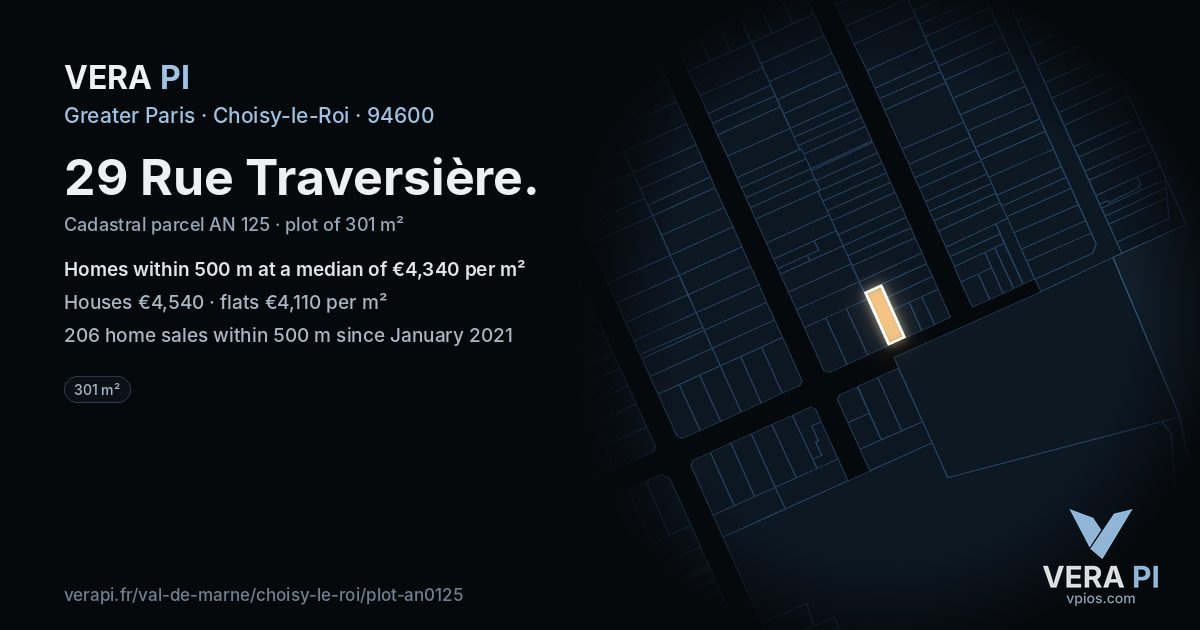 29 Rue Traversière, Choisy-le-Roi at night – the plot lit, the parcels around coloured by the prices near them