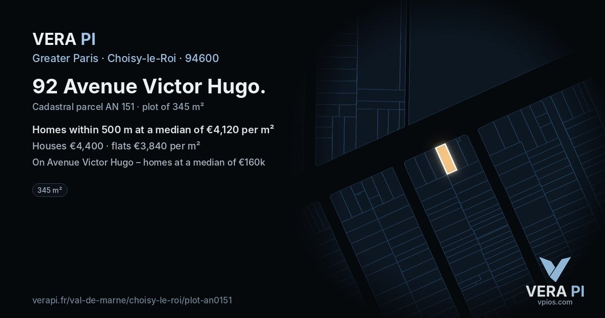 92 Avenue Victor Hugo, Choisy-le-Roi at night – the plot lit, the parcels around coloured by the prices near them