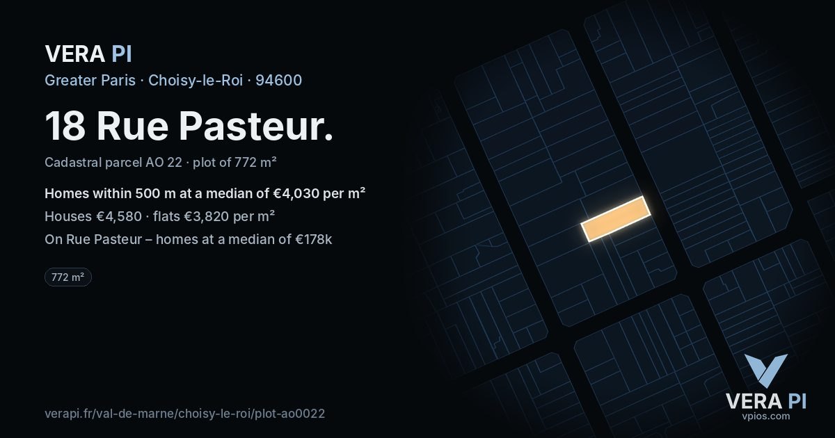 18 Rue Pasteur, Choisy-le-Roi at night – the plot lit, the parcels around coloured by the prices near them