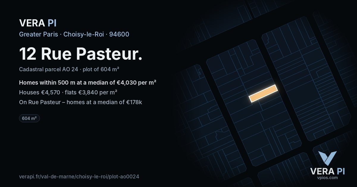 12 Rue Pasteur, Choisy-le-Roi at night – the plot lit, the parcels around coloured by the prices near them