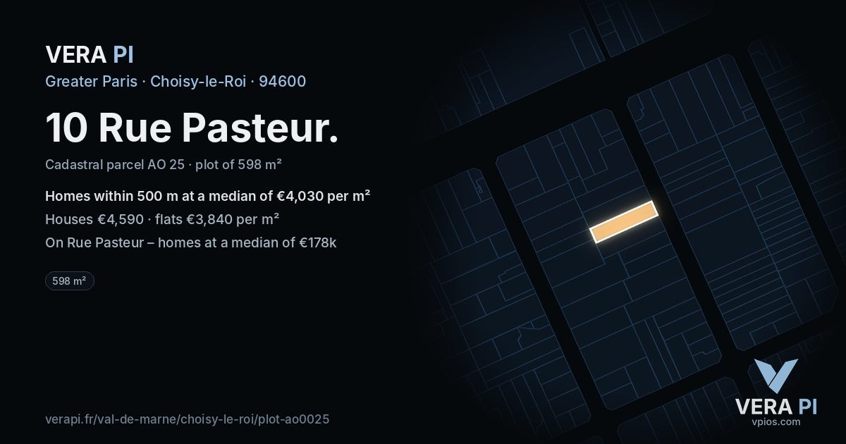 10 Rue Pasteur, Choisy-le-Roi at night – the plot lit, the parcels around coloured by the prices near them
