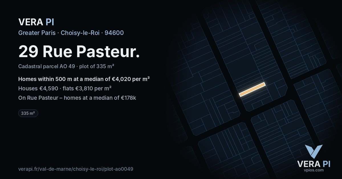 29 Rue Pasteur, Choisy-le-Roi at night – the plot lit, the parcels around coloured by the prices near them