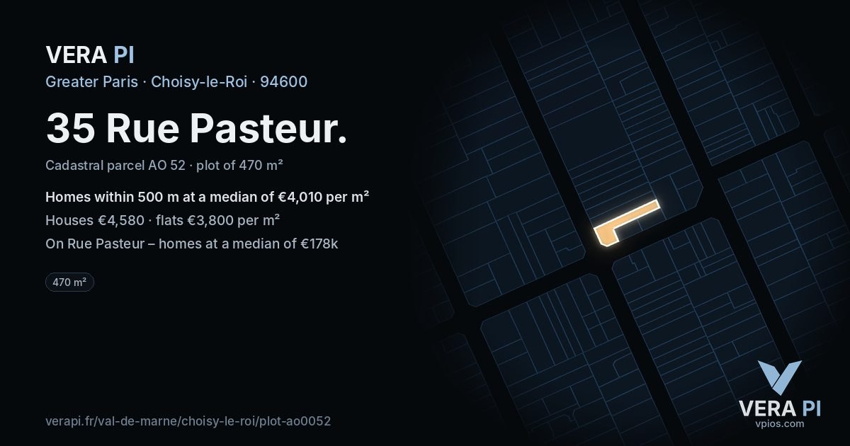 35 Rue Pasteur, Choisy-le-Roi at night – the plot lit, the parcels around coloured by the prices near them