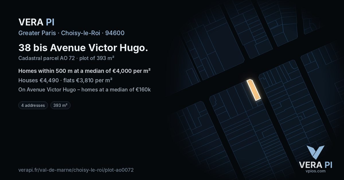 38 bis Avenue Victor Hugo, Choisy-le-Roi at night – the plot lit, the parcels around coloured by the prices near them