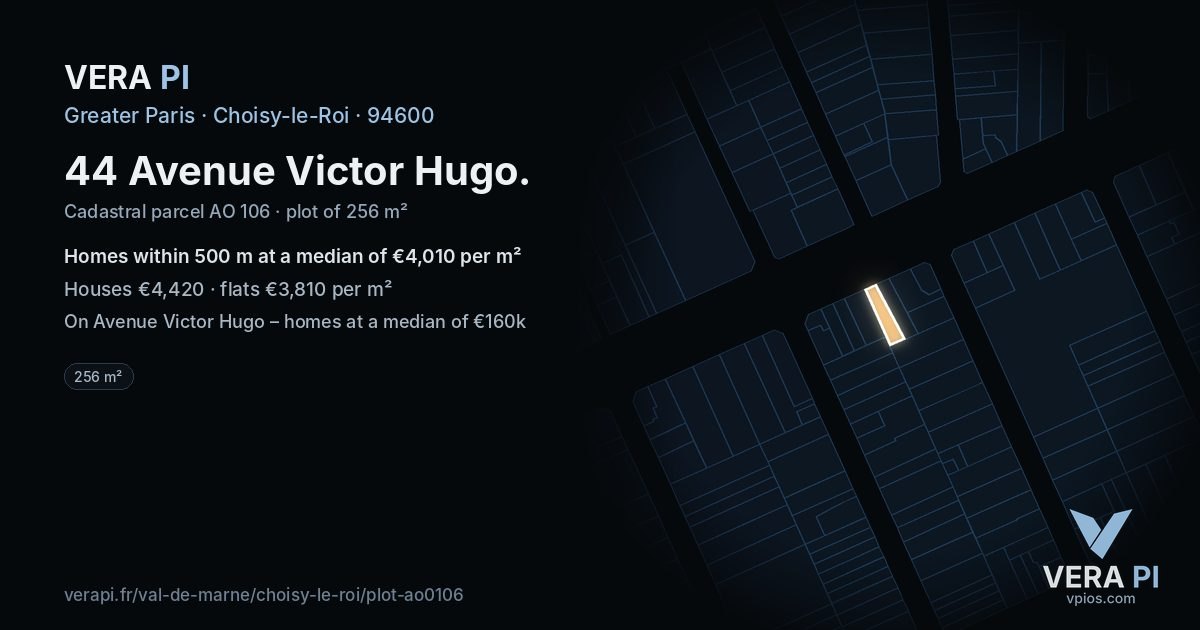 44 Avenue Victor Hugo, Choisy-le-Roi at night – the plot lit, the parcels around coloured by the prices near them