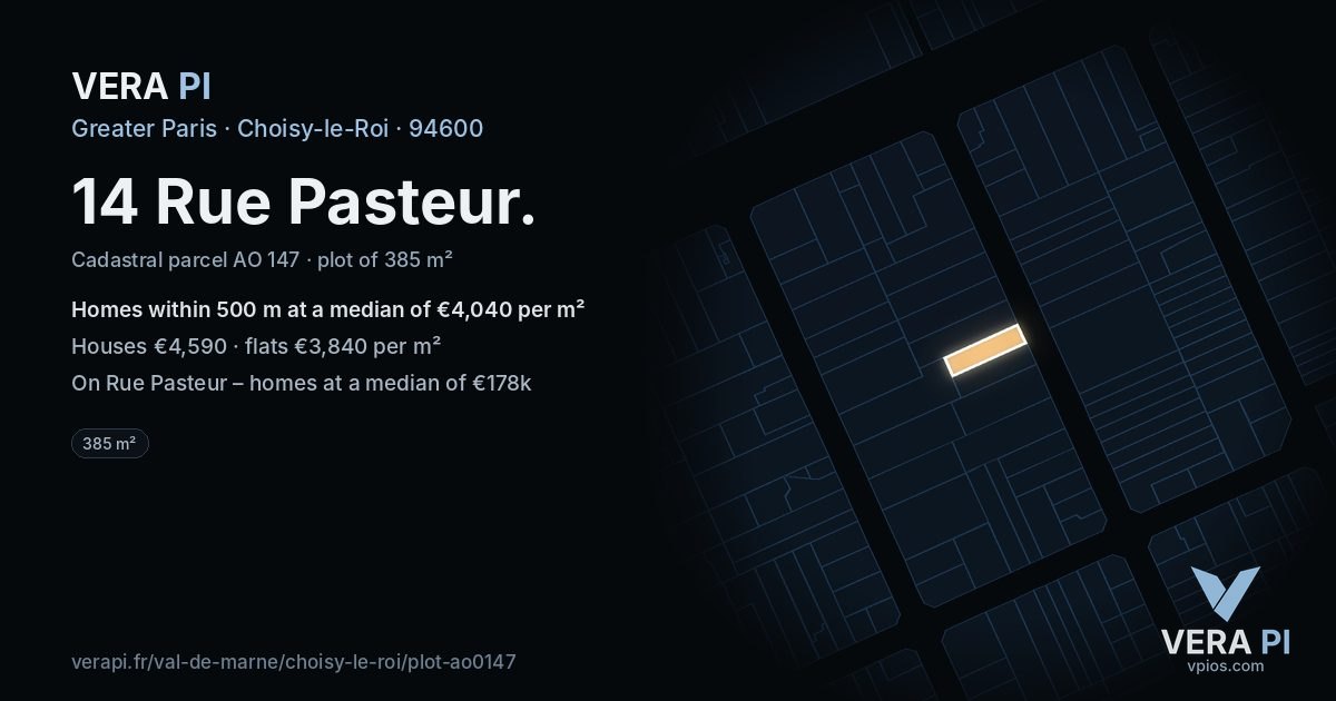 14 Rue Pasteur, Choisy-le-Roi at night – the plot lit, the parcels around coloured by the prices near them