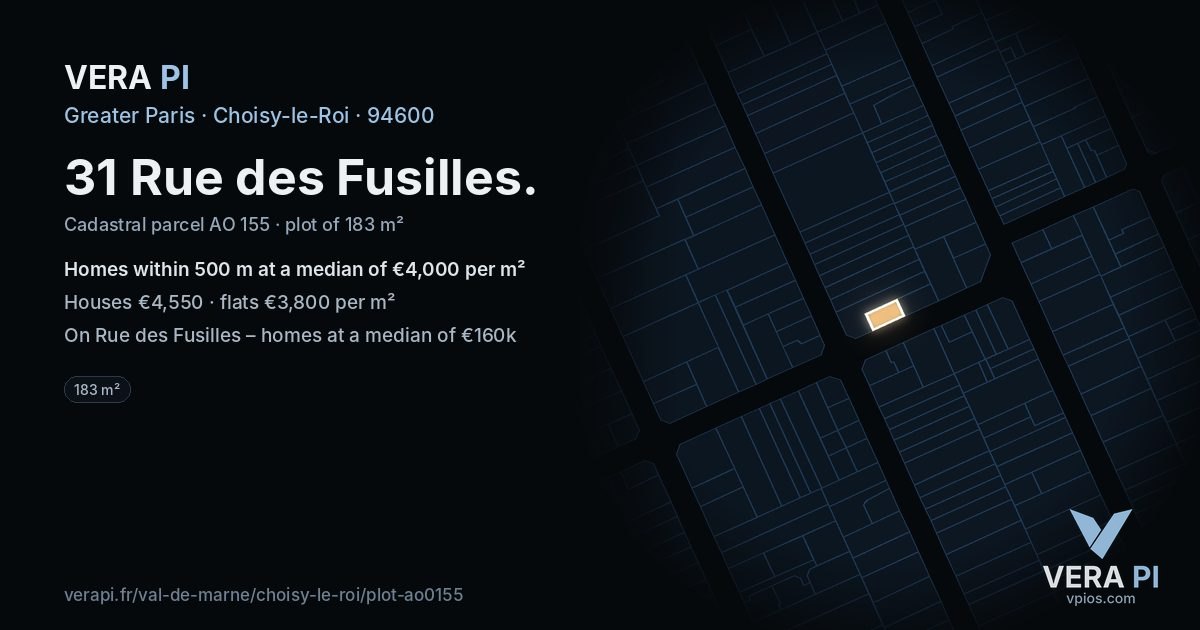 31 Rue des Fusilles, Choisy-le-Roi at night – the plot lit, the parcels around coloured by the prices near them