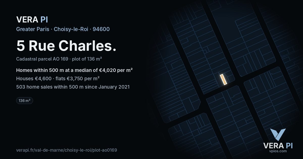 5 Rue Charles, Choisy-le-Roi at night – the plot lit, the parcels around coloured by the prices near them