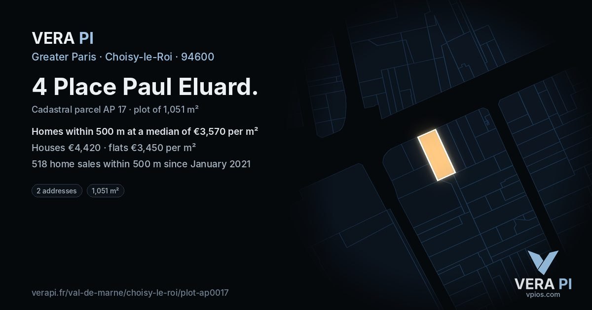 4 Place Paul Eluard, Choisy-le-Roi at night – the plot lit, the parcels around coloured by the prices near them