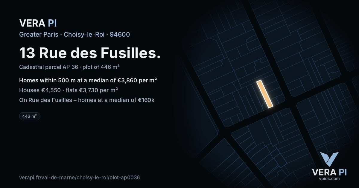 13 Rue des Fusilles, Choisy-le-Roi at night – the plot lit, the parcels around coloured by the prices near them