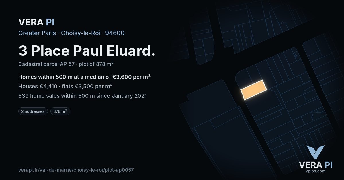 3 Place Paul Eluard, Choisy-le-Roi at night – the plot lit, the parcels around coloured by the prices near them