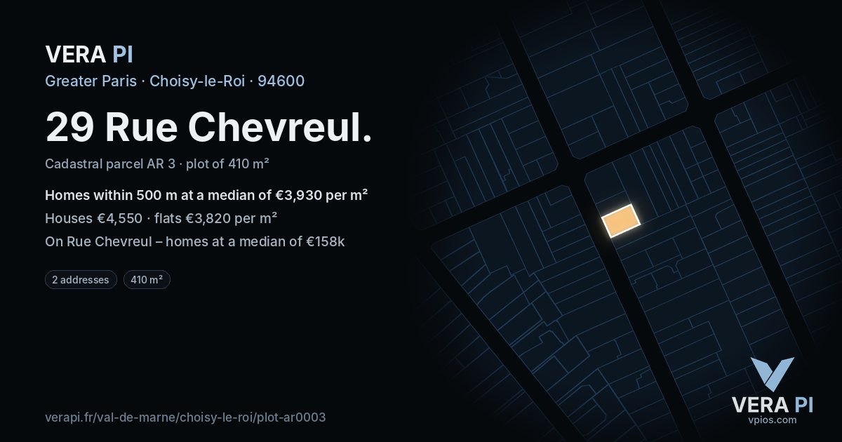 29 Rue Chevreul, Choisy-le-Roi at night – the plot lit, the parcels around coloured by the prices near them
