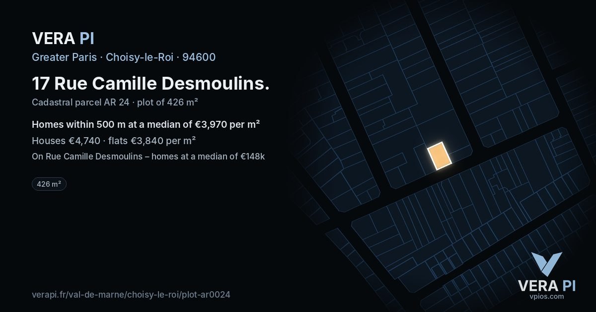 17 Rue Camille Desmoulins, Choisy-le-Roi at night – the plot lit, the parcels around coloured by the prices near them