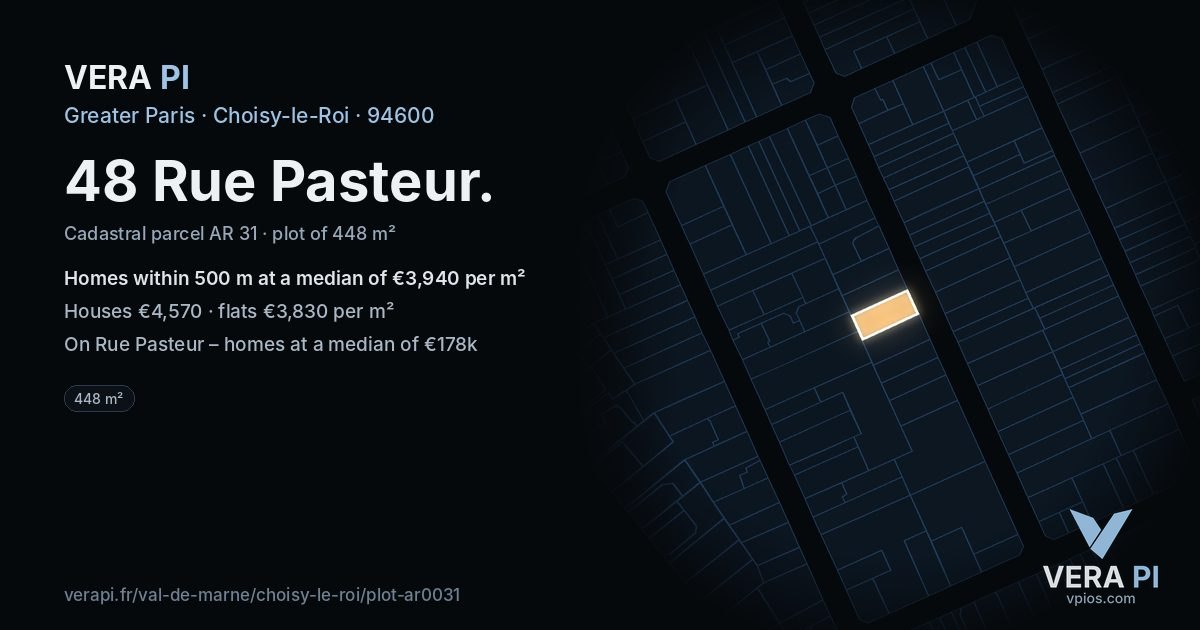 48 Rue Pasteur, Choisy-le-Roi at night – the plot lit, the parcels around coloured by the prices near them