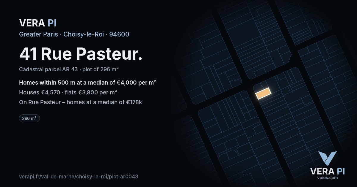 41 Rue Pasteur, Choisy-le-Roi at night – the plot lit, the parcels around coloured by the prices near them